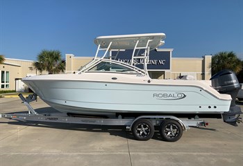 2023 Robalo R247 Ice Blue Boat